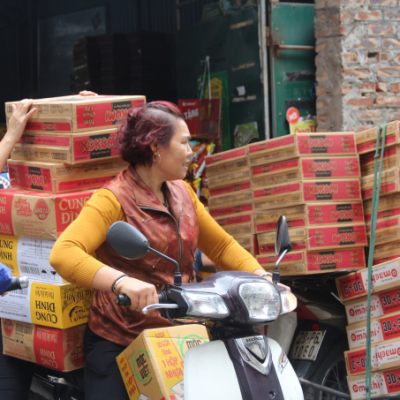 Hãy mua những thứ này thay vì dự trữ mỳ tôm